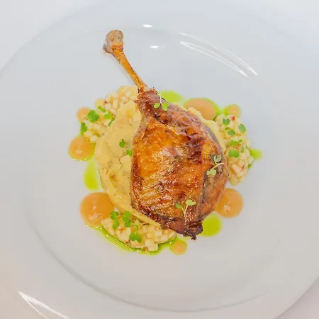 Labor Kvartely Hotel