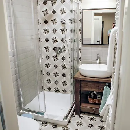 Hotel Labor Kvártély *