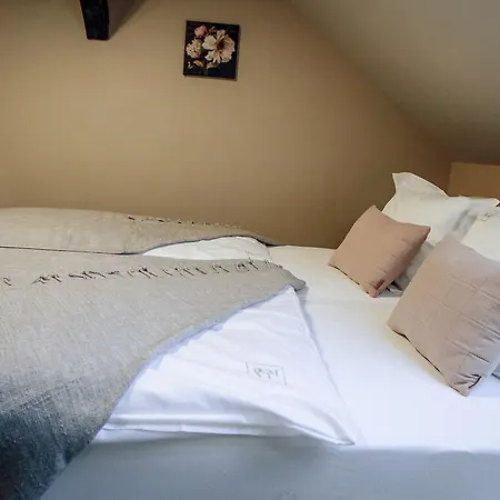 Hotel Labor Kvartely *