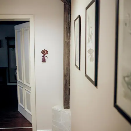 Hotel Labor Kvartely *