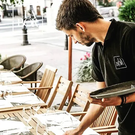 Labor Kvartely Hotel