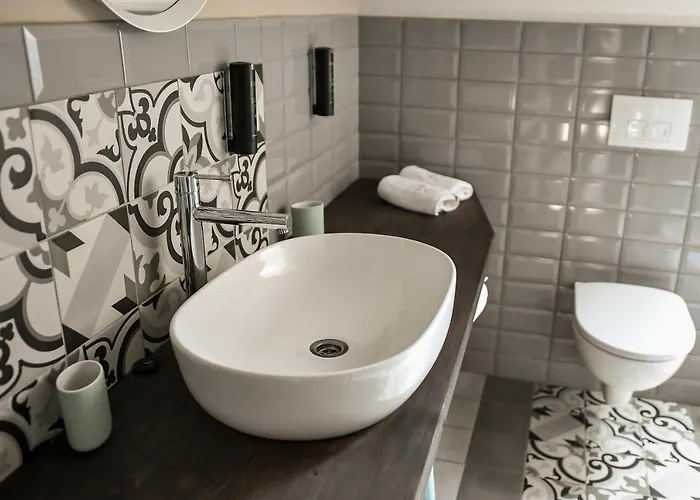 Labor Kvartely Hotel *